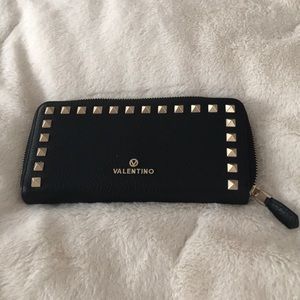 Valentino wallet
